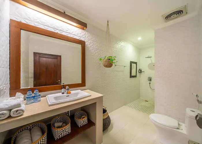 Sarong 2 Chic 2br Boho Prime Location